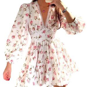 WHITE WITH TINY PINK FLOWERS XL ABOVE THE KNEE DEEP V NECK HIGH WAIST LACE DRESS